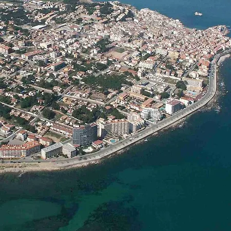 Avinguda Montgo Holiday home L'Escala