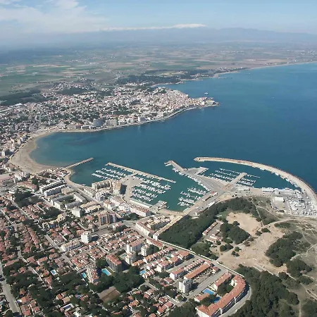 Avinguda Montgo * L'Escala