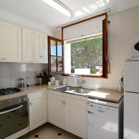 Avinguda Montgo Holiday home